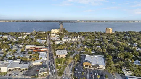 597 Old Oak Street Melbourne FL 32935