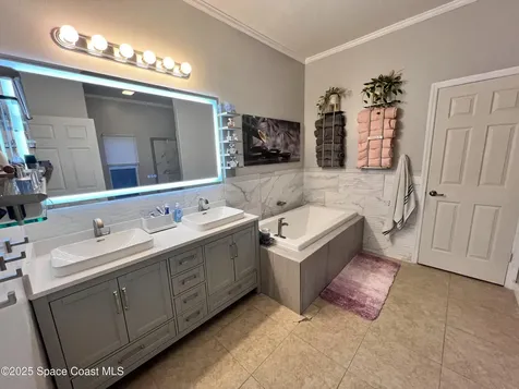 200 Delmonico Street NE Palm Bay FL 32907
