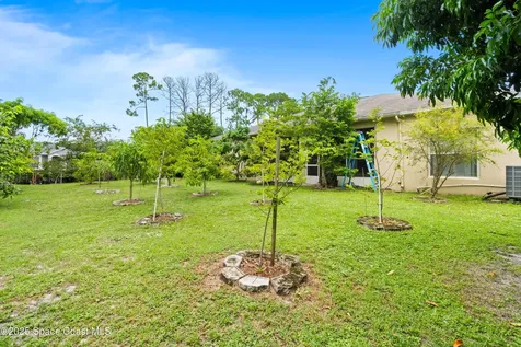 200 Delmonico Street NE Palm Bay FL 32907