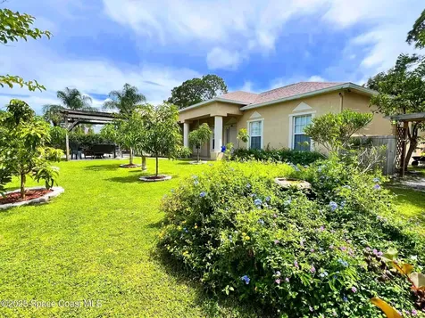 200 Delmonico Street NE Palm Bay FL 32907