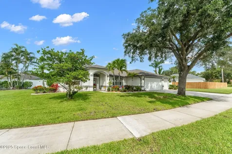 4954 Pigeon Plum Circle Melbourne FL 32940