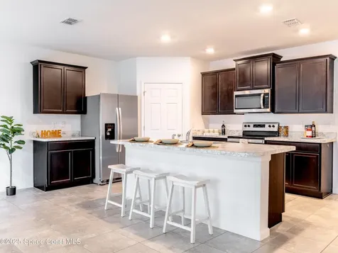 518 Hamwood Street SW Palm Bay FL 32908
