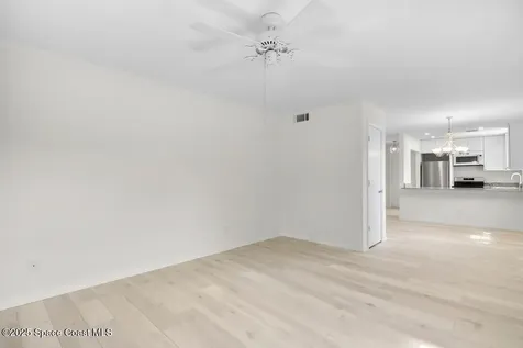 38 Vista Gardens Trail Vero Beach FL 32962