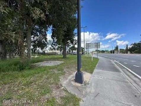 2211 N Cocoa Boulevard Cocoa FL 32922