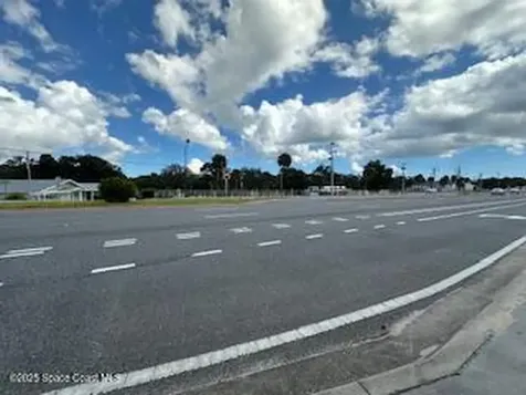 2211 N Cocoa Boulevard Cocoa FL 32922
