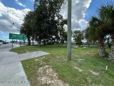 2211 N Cocoa Boulevard Cocoa FL 32922