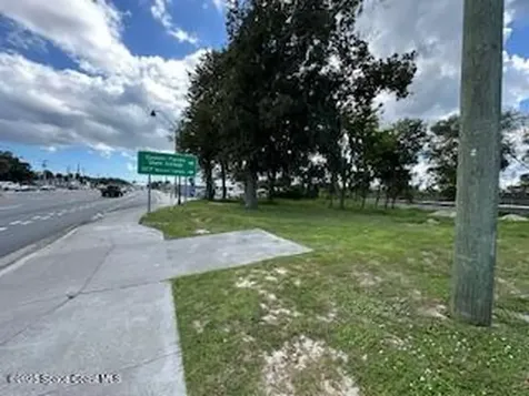 2211 N Cocoa Boulevard Cocoa FL 32922