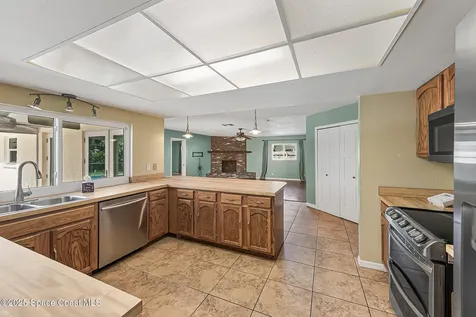 550 Temple Street Satellite Beach FL 32937