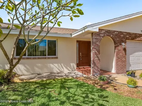 550 Temple Street Satellite Beach FL 32937