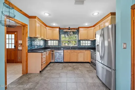 106 S Mantor Avenue Titusville FL 32796