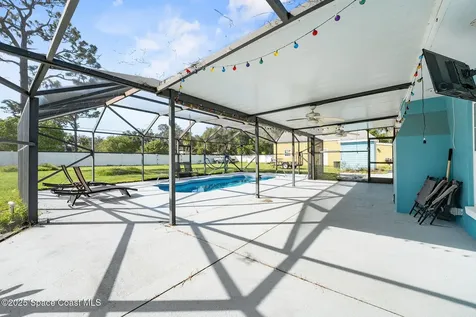 106 S Mantor Avenue Titusville FL 32796