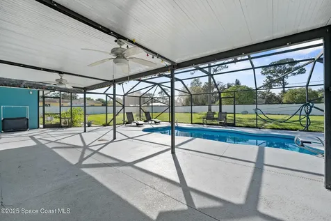 106 S Mantor Avenue Titusville FL 32796