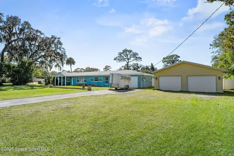 106 S Mantor Avenue Titusville FL 32796