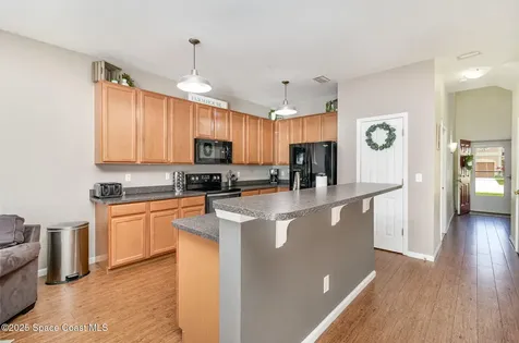 2625 Revolution Street Melbourne FL 32935