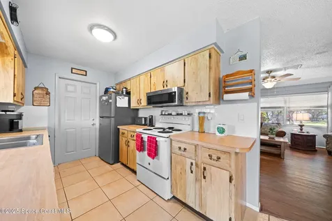 5220 Sutton Avenue Melbourne FL 32904
