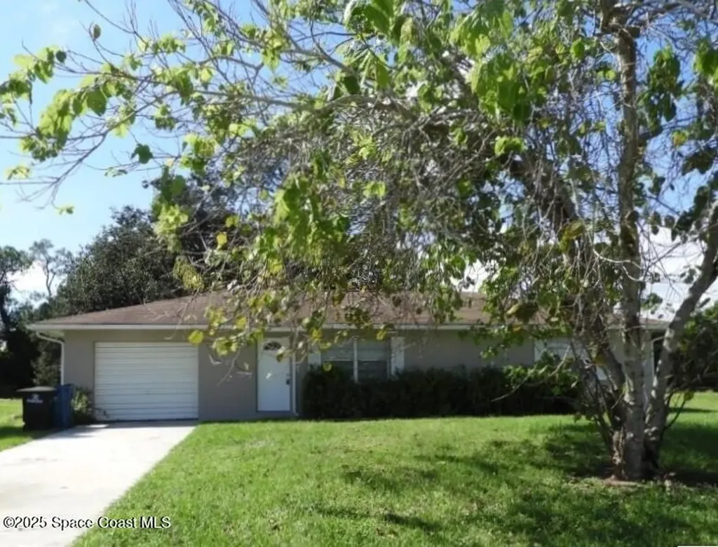 1006 Wabash Road SE Palm Bay FL 32909