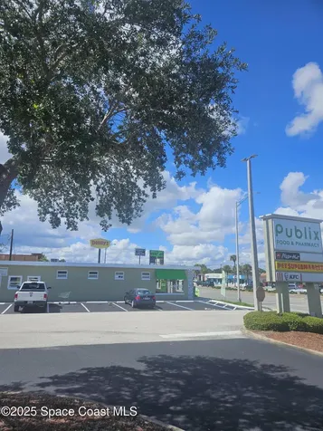 91 E Merritt Island Causeway Merritt Island FL 32952