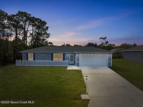 274 Trilby Road SW Palm Bay FL 32908