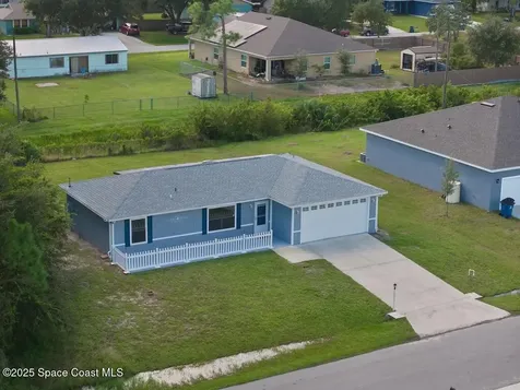 274 Trilby Road SW Palm Bay FL 32908