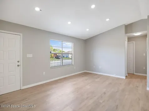 274 Trilby Road SW Palm Bay FL 32908