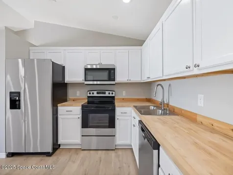 274 Trilby Road SW Palm Bay FL 32908