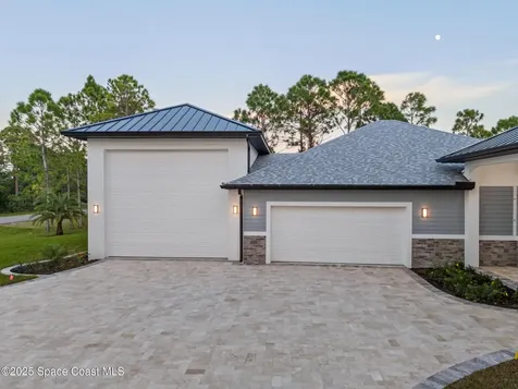 4721 Blossom Ridg Place Grant-valkaria FL 32949