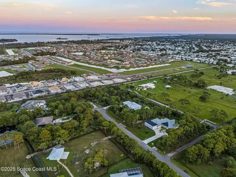 4721 Blossom Ridg Place Grant-valkaria FL 32949