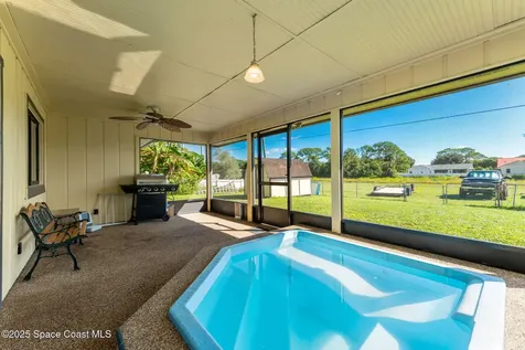 1449 Glencove Avenue NW Palm Bay FL 32907