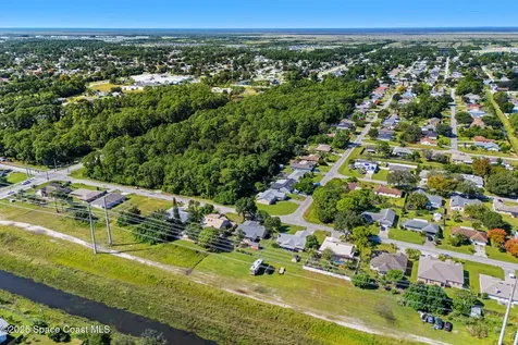 1449 Glencove Avenue NW Palm Bay FL 32907