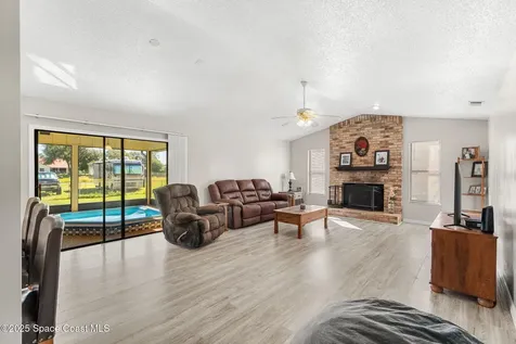 1449 Glencove Avenue NW Palm Bay FL 32907