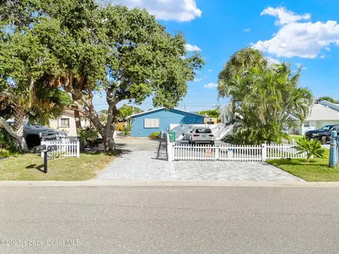 208 Cleveland Avenue Cocoa Beach FL 32931