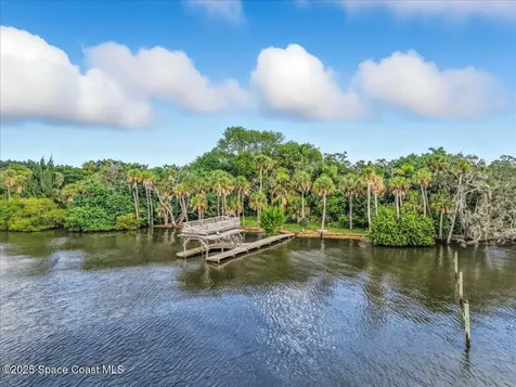 6555 S Tropical Trail Merritt Island FL 32952