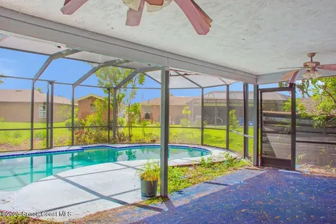398 SW Ray Avenue Port St. Lucie FL 34983