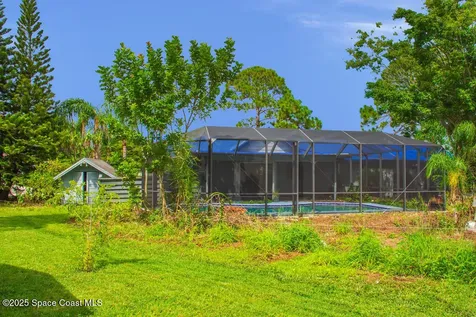 398 SW Ray Avenue Port St. Lucie FL 34983