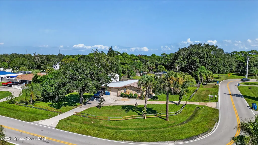 853 Knecht Road NE Palm Bay FL 32905