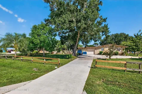 853 Knecht Road NE Palm Bay FL 32905