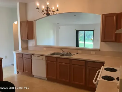 376 Americana Boulevard NE Palm Bay FL 32907