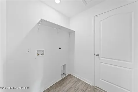 2528 Fleming Avenue SW Palm Bay FL 32908