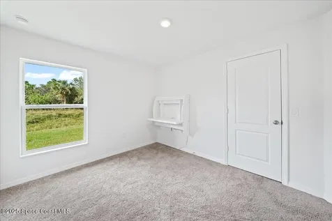 2528 Fleming Avenue SW Palm Bay FL 32908