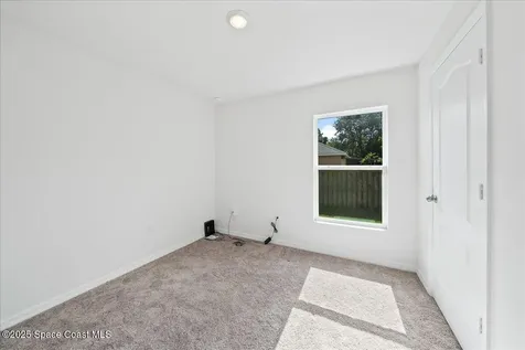 2528 Fleming Avenue SW Palm Bay FL 32908