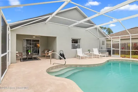 4664 Grand Meadows Boulevard Melbourne FL 32934