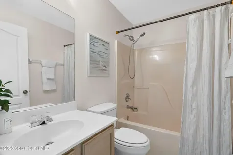 4664 Grand Meadows Boulevard Melbourne FL 32934