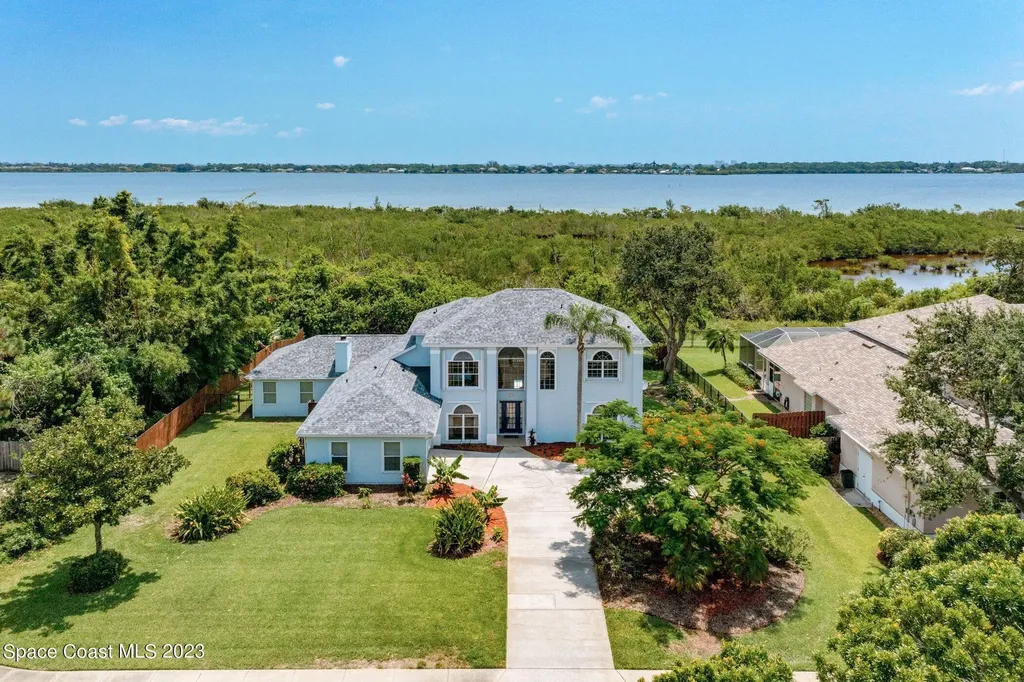 2240 Marsh Harbor Avenue Merritt Island FL 32952