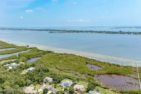2240 Marsh Harbor Avenue Merritt Island FL 32952