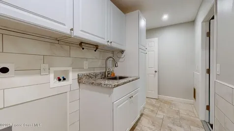 4580 Hunters Run Circle Grant FL 32949