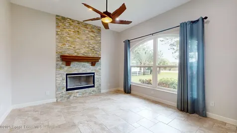 4580 Hunters Run Circle Grant FL 32949