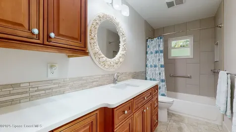 4580 Hunters Run Circle Grant FL 32949