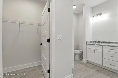 693 Akola Terrace SW Palm Bay FL 32908