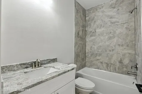 693 Akola Terrace SW Palm Bay FL 32908