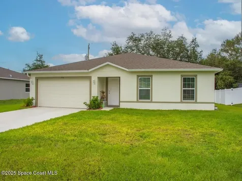 7976 105th Avenue Vero Beach FL 32967